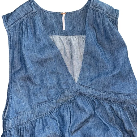Free People
Esme Denim Mini Dress - Picture 4 of 6